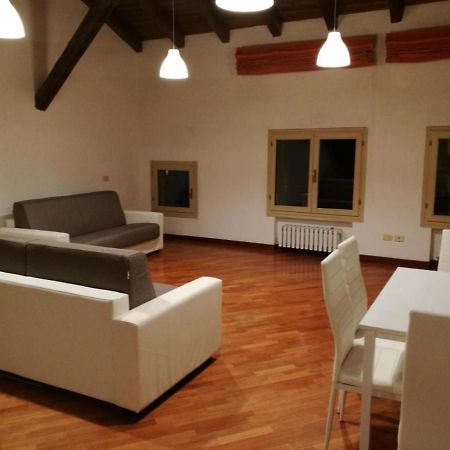 بولونيا Farolfi Apartments Pepoli المظهر الخارجي الصورة