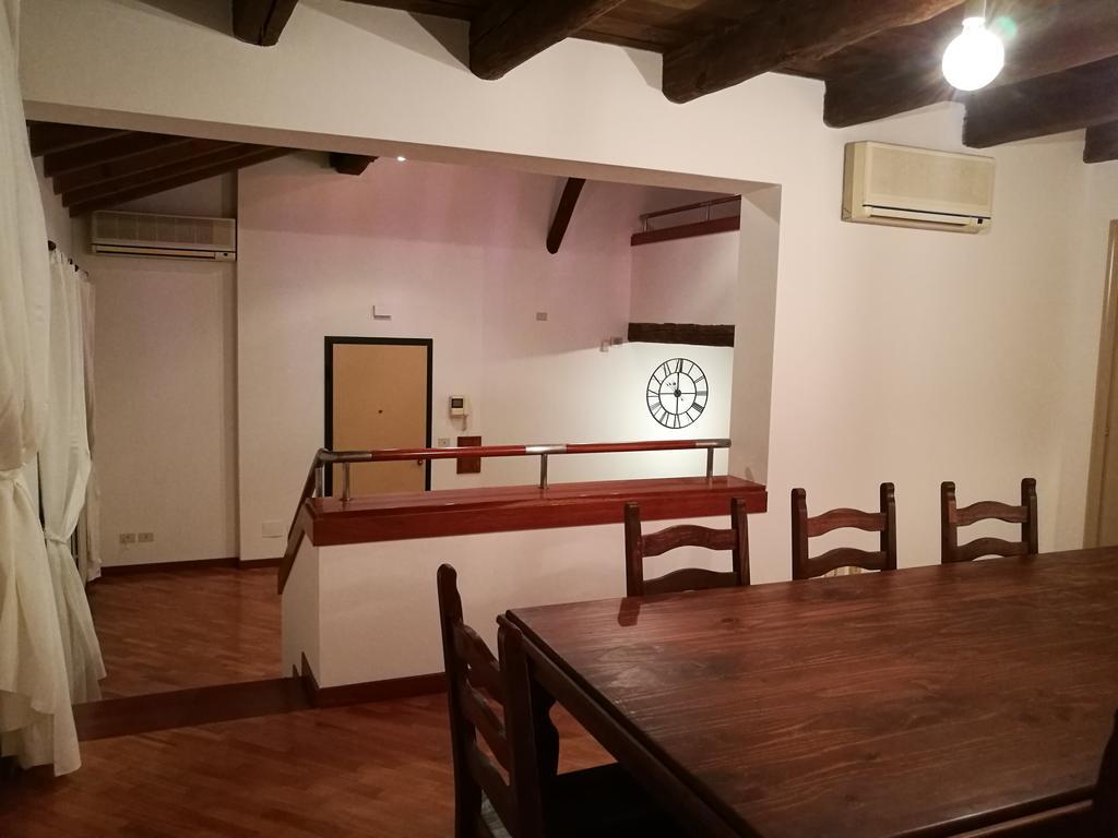 بولونيا Farolfi Apartments Pepoli المظهر الخارجي الصورة