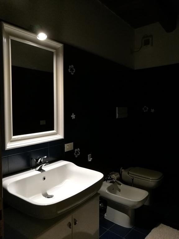 بولونيا Farolfi Apartments Pepoli المظهر الخارجي الصورة